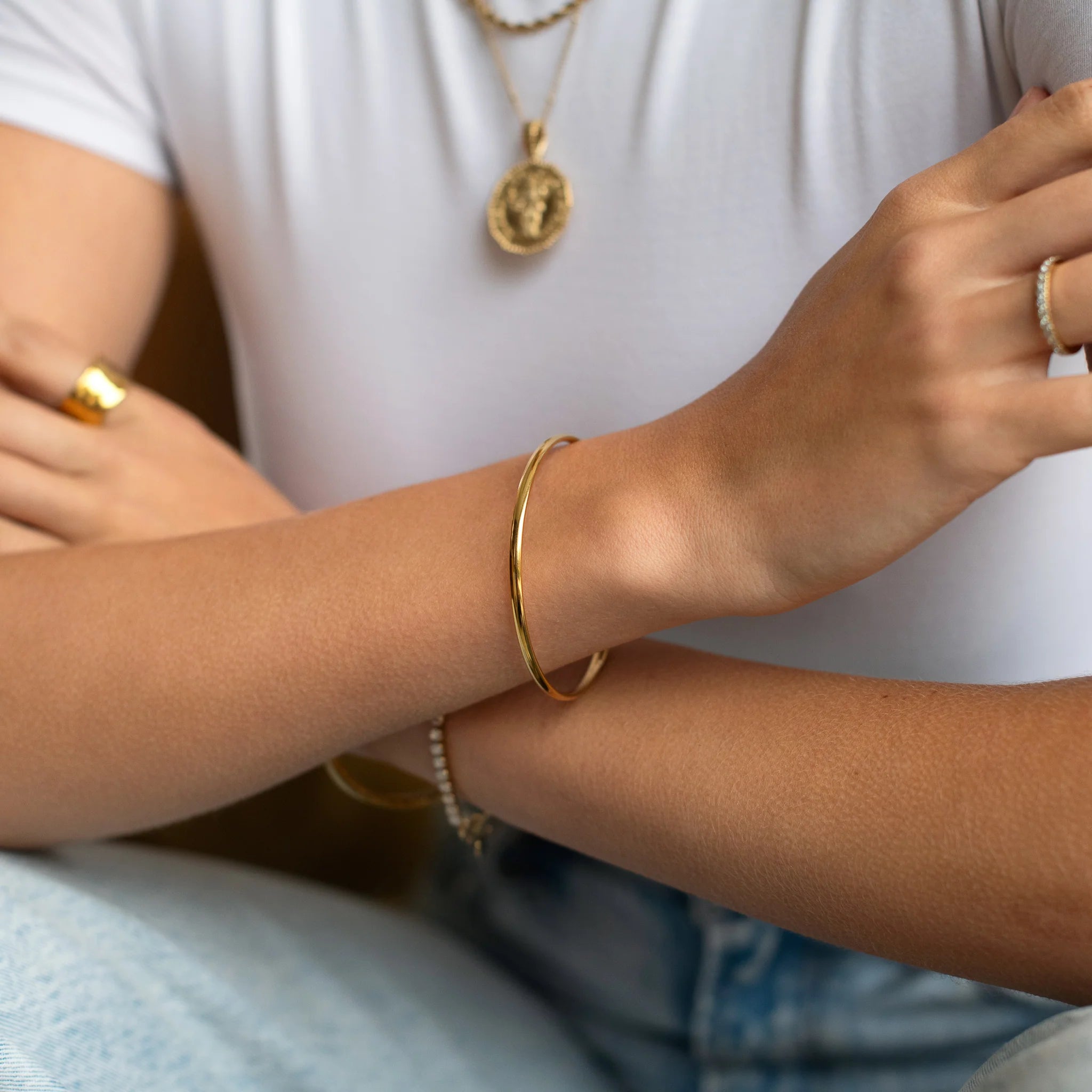 Enqlo | Women's Golden Bamboo Bangle Bracelet
